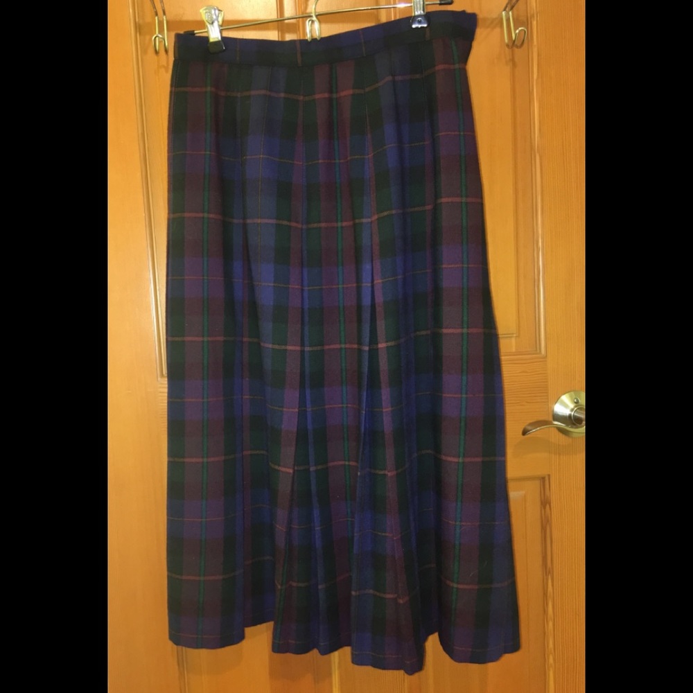 ❤️ Talbots wool pleated skirt